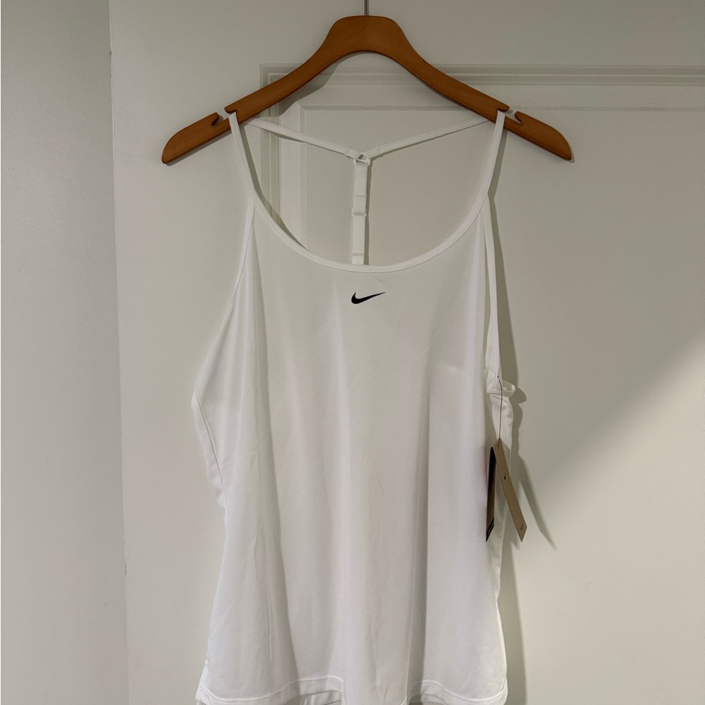 NWT Nike Women's Classic White Tank Top